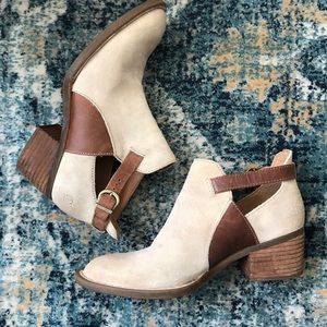 Born shoes size 7.5 - new, never worn!